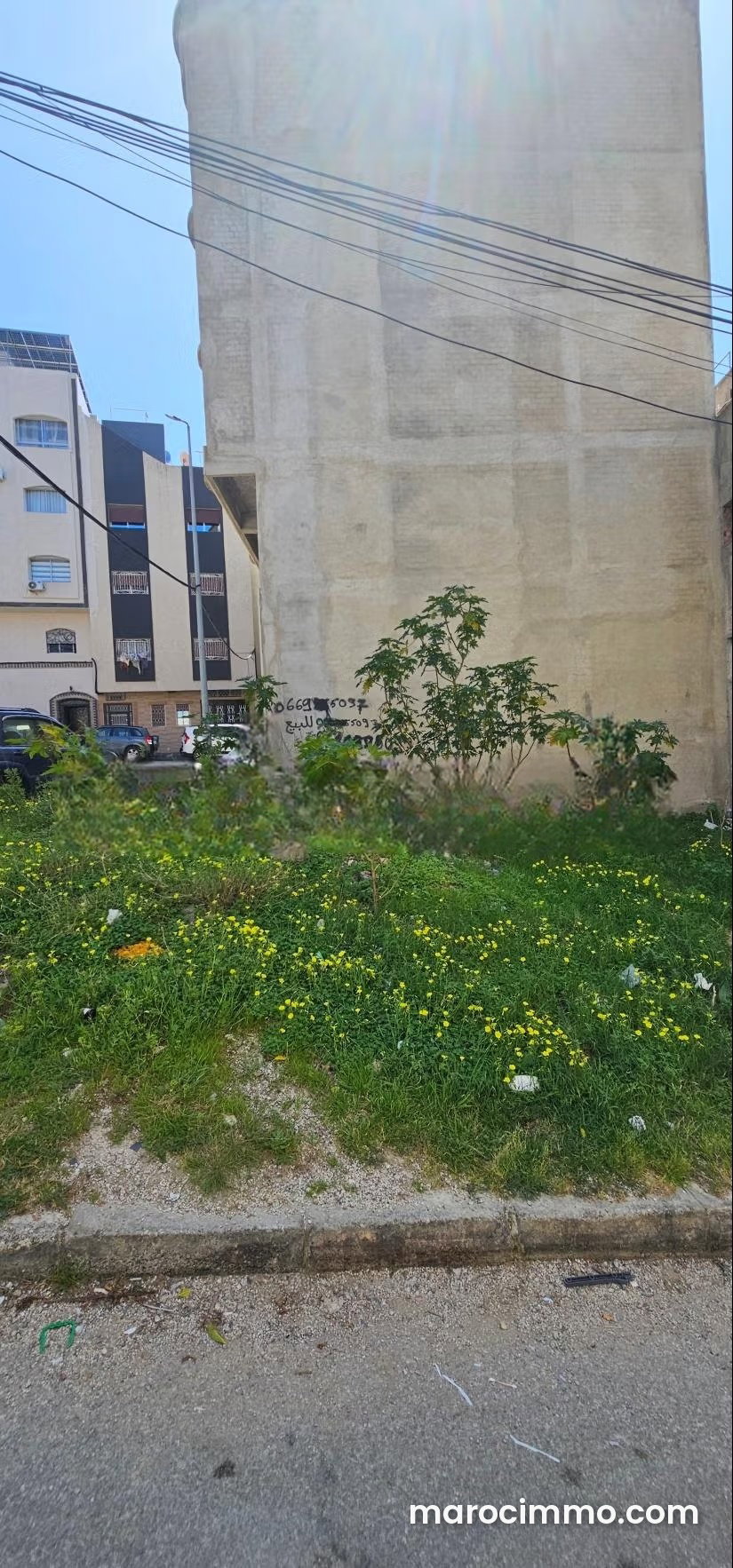 108 m² Plot of Land in Moujahidine, Tangier, Zoned R2 — Tangier