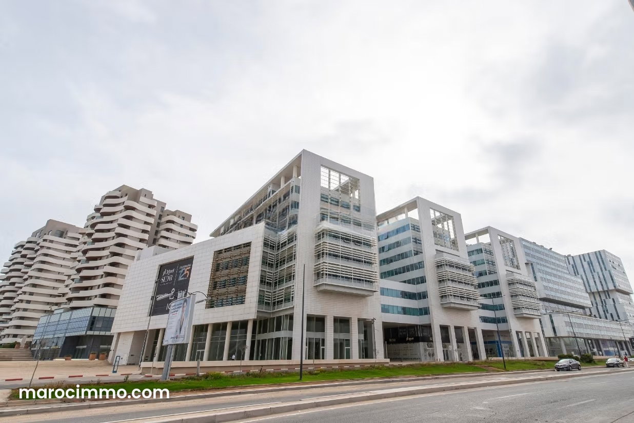 Equipped Office for Rent in Marina, Casablanca, MAD 2,920/month — Casablanca