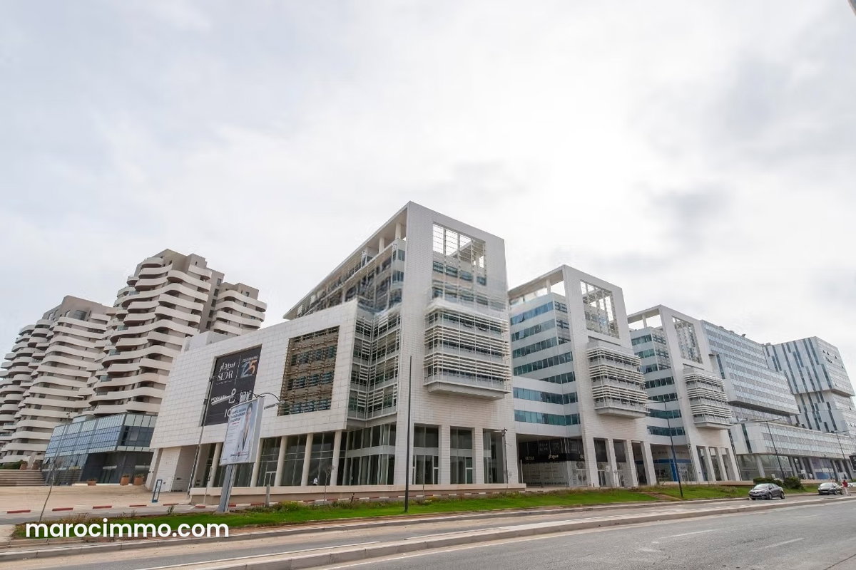Bureau privé à louer pour 1 à CASABLANCA, Marina