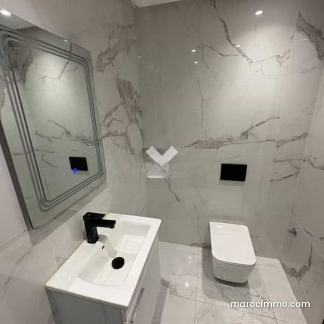 Appartement à Louer de 40.0 m² à Casablanca, Oasis — 2