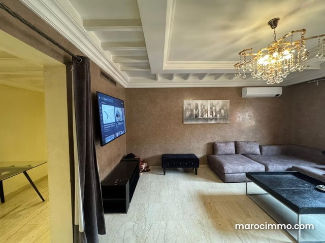 Appartement avec belle terrasse à vendre en plein Guéliz – à 5 min de Carré Eden — 5