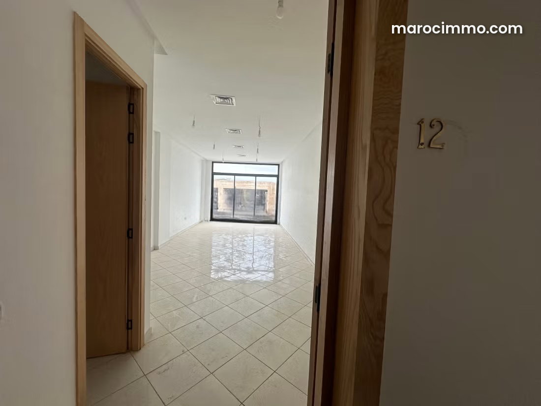 46 sqm office for rent, Ville Verte, Bouskoura, recently built residence — Bouskoura