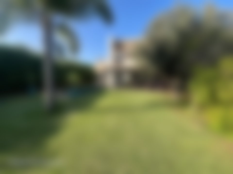 فيلا فاخرة بنور الجنوب في المدينة الخضراء بوسكورة