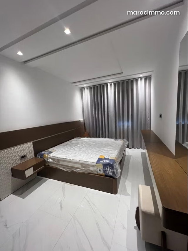 Appartement à louer au centre ville. 4 pièces confortables. Meublé — 4