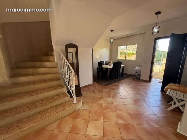Villa en location Dar Bouazza Vide ou Meublée 3CH — 3