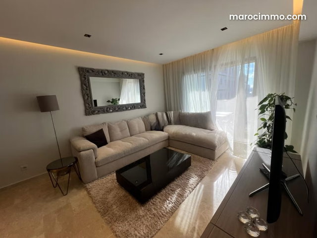 Appartement moderne et charmant à Malabata Hills — 2