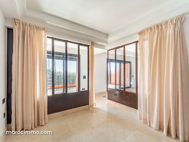 A vendre appartement avec terrasse vue jardin Majorelle — 5