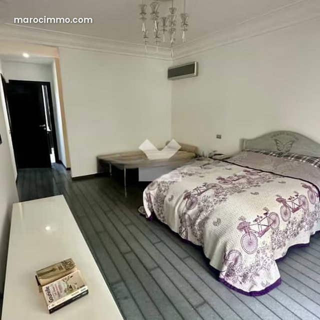 Appartement à Vendre de 159.0 m² à Casablanca, Racine — 5