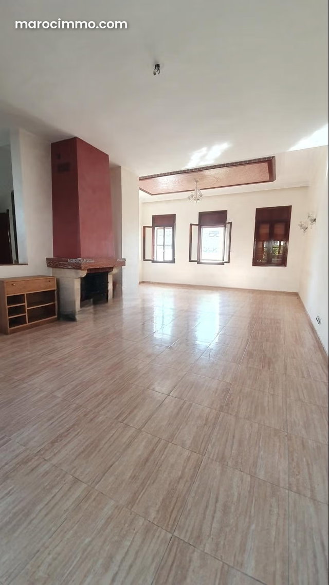 Jolie villa à louer à Ain Diab — 3