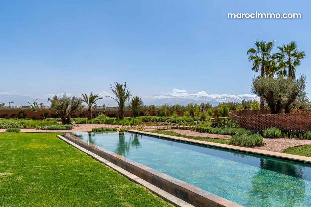 Villa neuve 1400 m² sur 13 hectares, vue Atlas, Marrakech — Marrakech