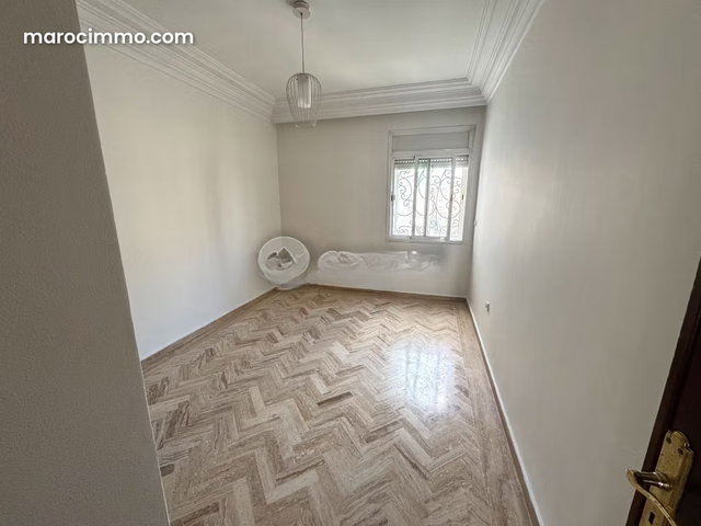 Appartement à louer 196 m², 3 chambres 2 Mars Casablanca — 3