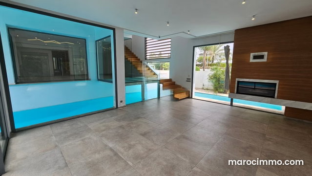 Luxury 3-Bedroom Villa with Pool in California — 5