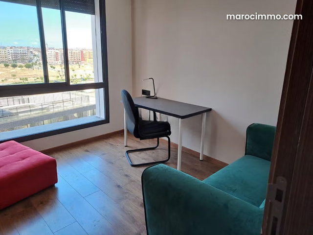 Luxury Furnished Apartment on High Floor — 3