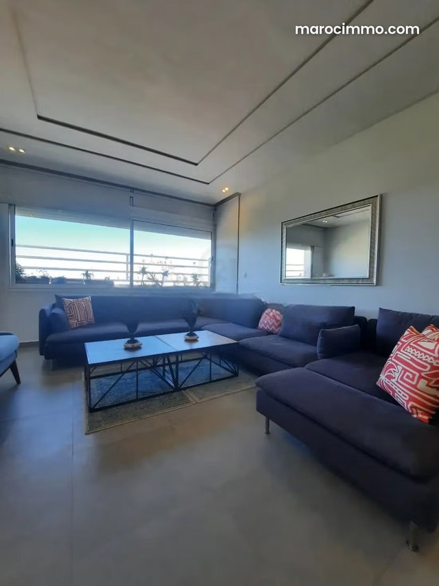 Bel appartement F4 de 192 m² à Racine – À vendre — 2