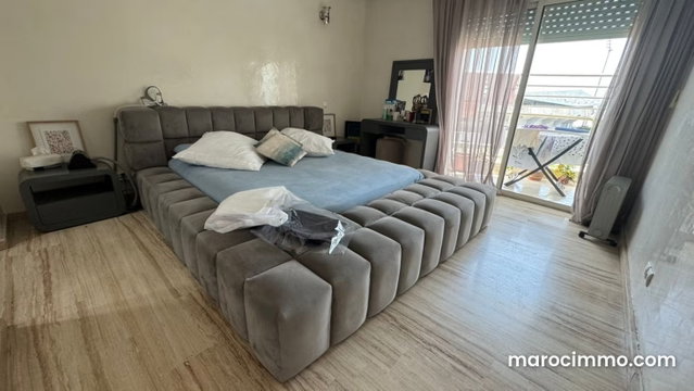 Vend appartement à Maârif Extension. 3 chambres — 2
