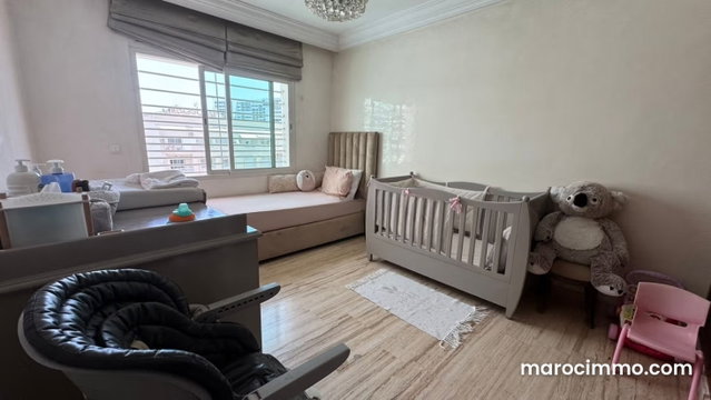 Vend appartement à Maârif Extension. 3 chambres — 3