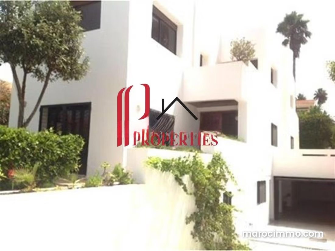 450 m² Sea-View Villa for Rent, Aïn Diab, Casablanca — Casablanca