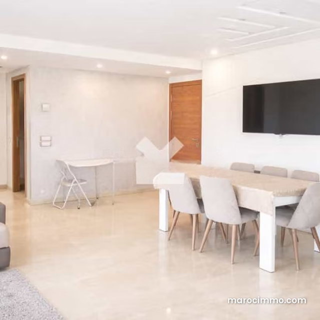 Appartement à Louer de 154.0 m² à Casablanca, Californie — 2