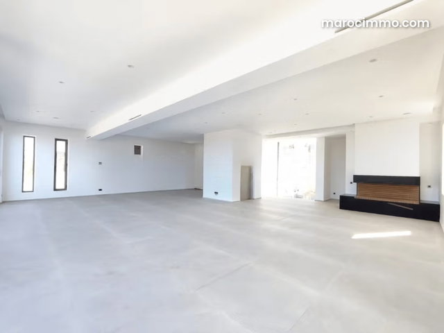 Exceptional Empty Villa for Rent in Ain Diab — 3