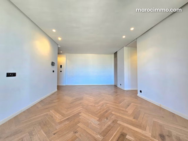 Beautiful Apartment for Rent in Casablanca Finance City. 3 Comfortable Rooms. Garage and Terrace — 5