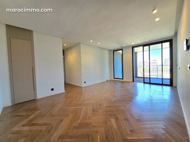 Beautiful Apartment for Rent in Casablanca Finance City. 3 Comfortable Rooms. Garage and Terrace — 4