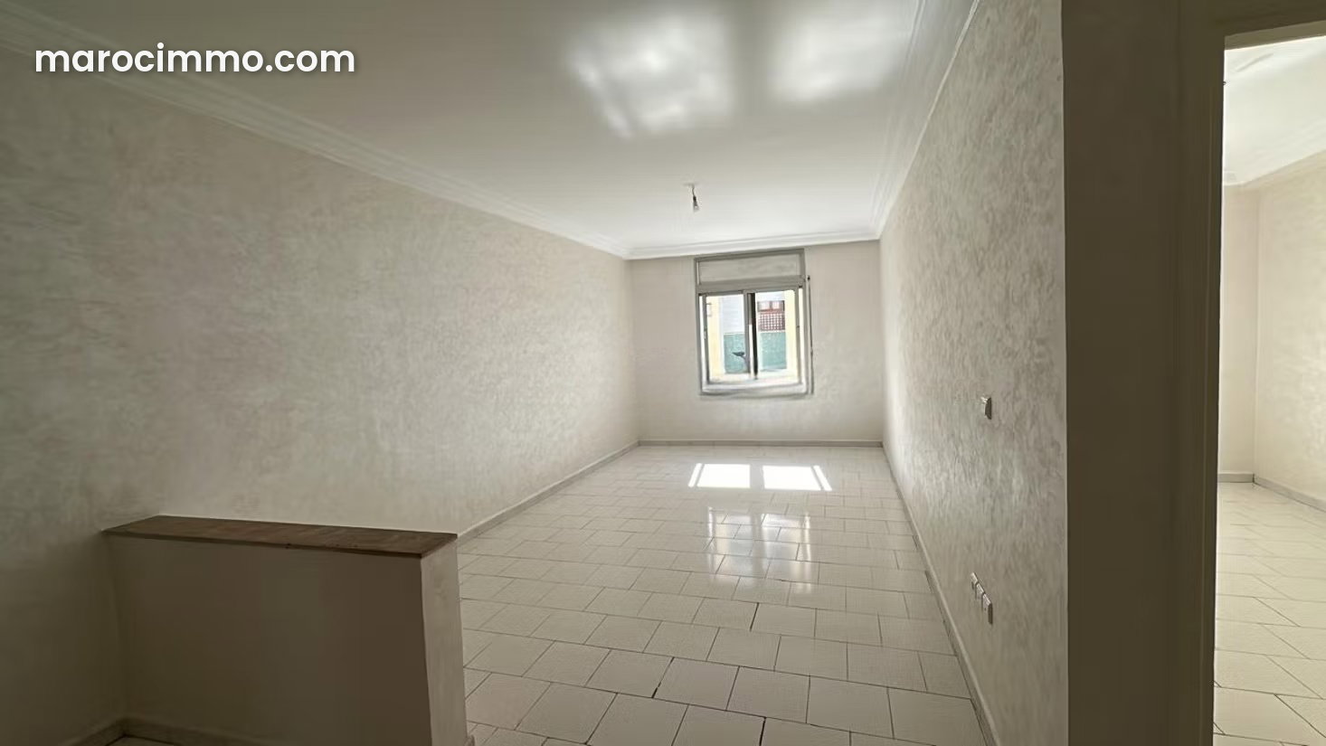 One-bedroom apartment for rent in Agdal, Rabat, with terrace — Rabat