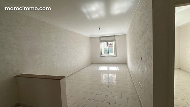 Vacant Apartment with Balcony – Agdal — Rabat