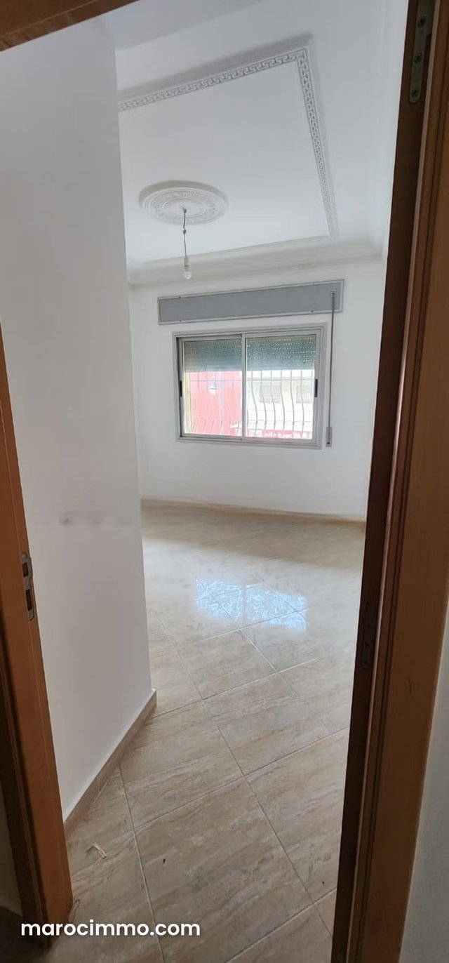 Appartement à louer au mois à quartier chourouk Moujahidine — 3