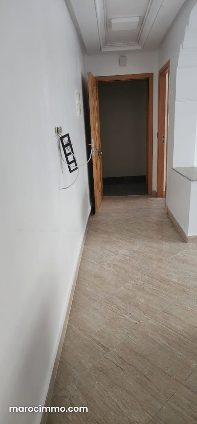 Appartement à louer au mois à quartier chourouk Moujahidine — 5
