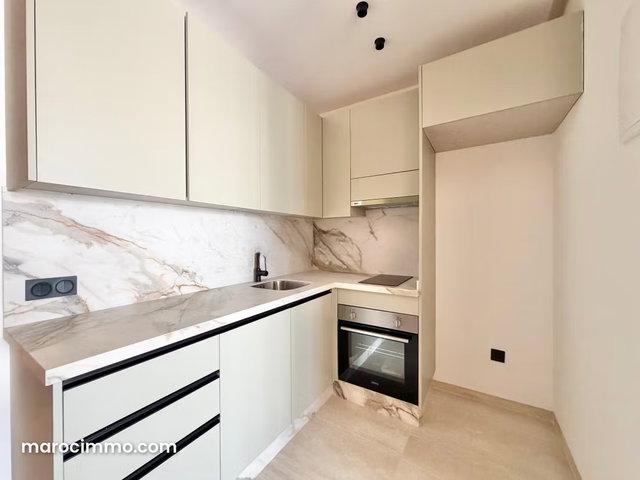 Beautiful Apartment for Rent in Oasis. Total Area 56 m². Elevator and Parking — 2
