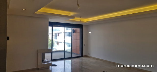 Appartement a louer a souissi — 4