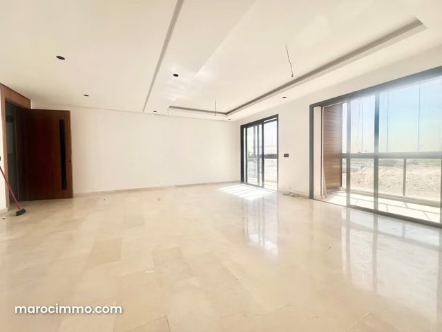 Superbe appartement résidence sécurisée piscine — 3