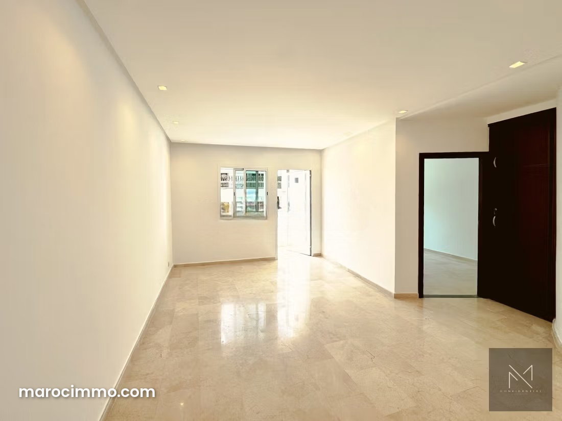 One-Bedroom Apartment, Gauthier, Casablanca, Terrace and Garage — Casablanca