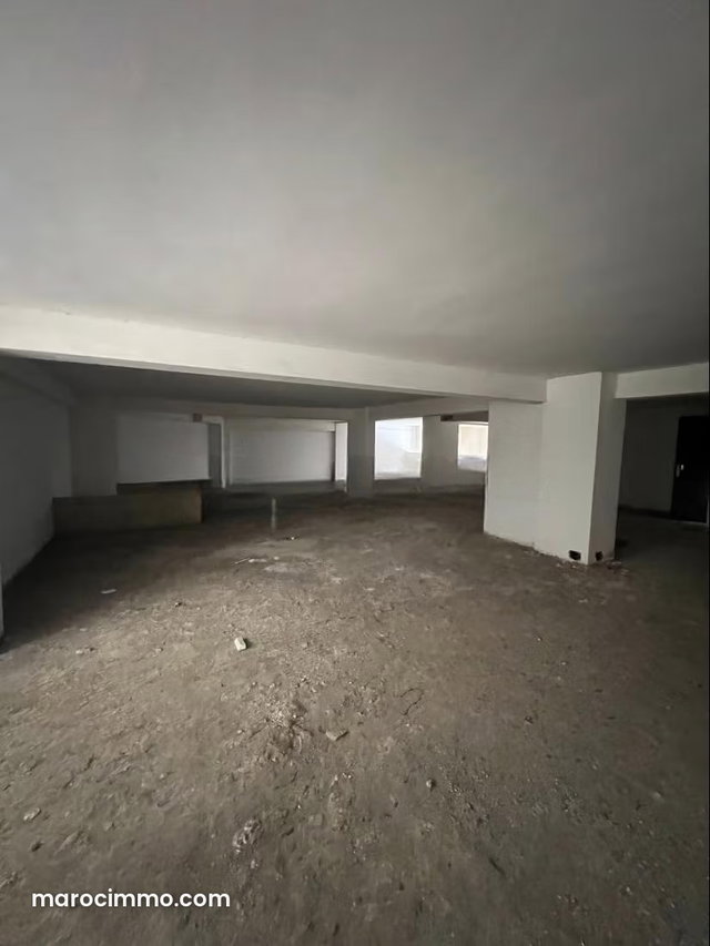 Local commercial à louer en Centre ville, Surface totale 394 m² — 3