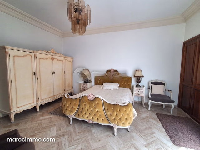 Appartement à vendre 240 m², 3 chambres Triangle d'Or Casablanca — 2