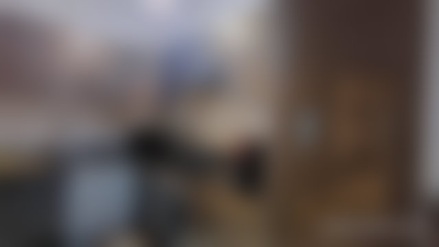 شقة مفروشة بترّاس مشمس للإيجار بهوت أكدال الرباط — 3