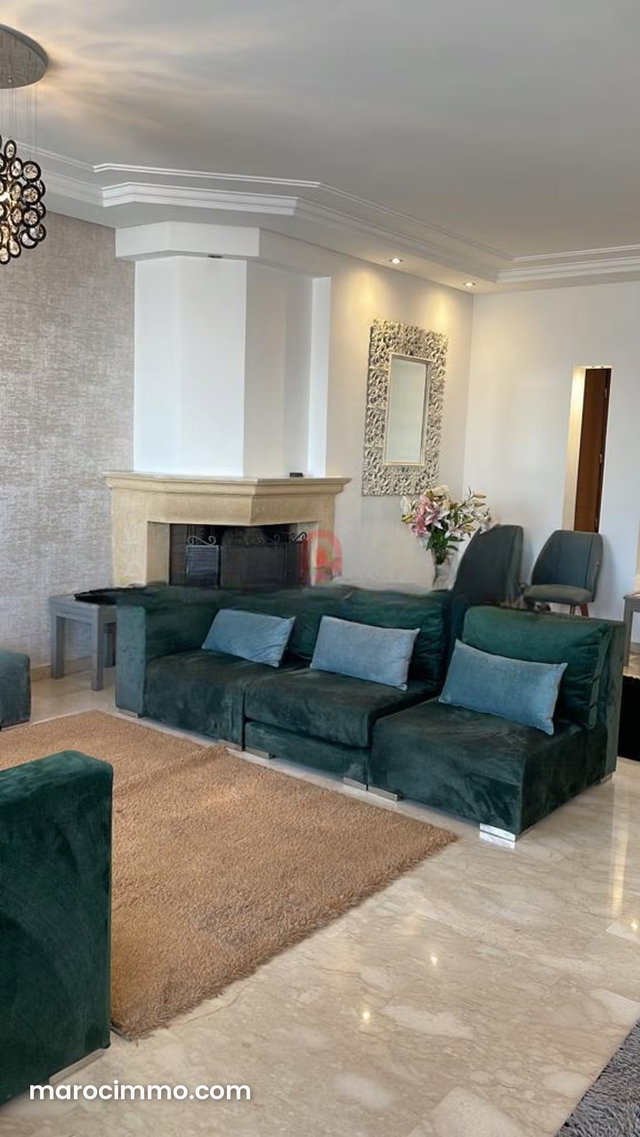 Location Appartement à c. I. L — 3