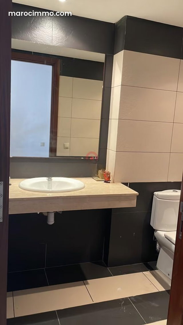 Location Appartement à c. I. L — 5