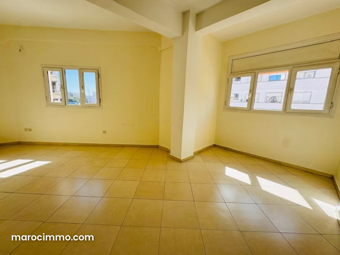 Appartement 82 m², Bourgogne, Casablanca, plein sud à transformer — Casablanca