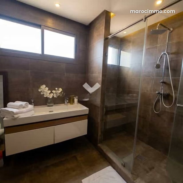 Villa à Vendre de 405.0 m² à Dar Bouazza, Tamaris1 — 5