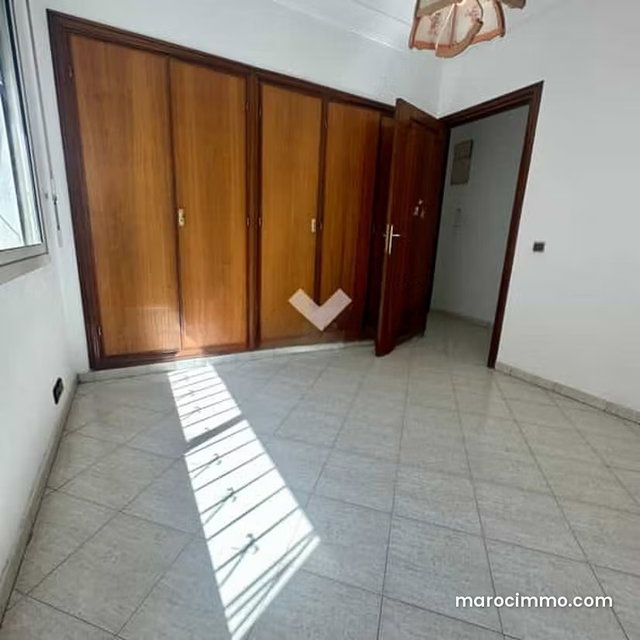 Appartement à Vendre de 119.0 m² à Casablanca, Hopitaux — 3