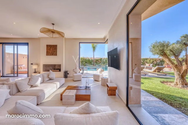 Superbe villa neuve 4 suites — 2