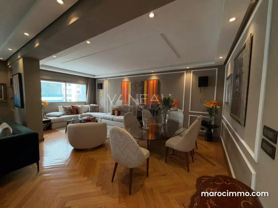 200 sqm Apartment with Views, Anfa, Casablanca, High-End — Casablanca