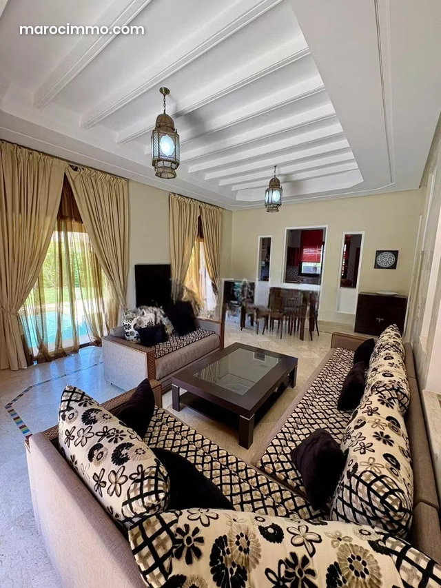 Beautiful 3-Bedroom Villa on Route to Fes with Pool — 2