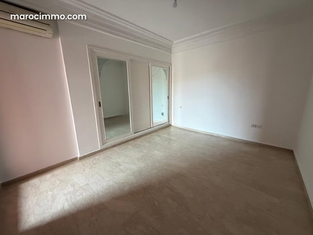 A Louer 2 Chambres Hivernage — 5