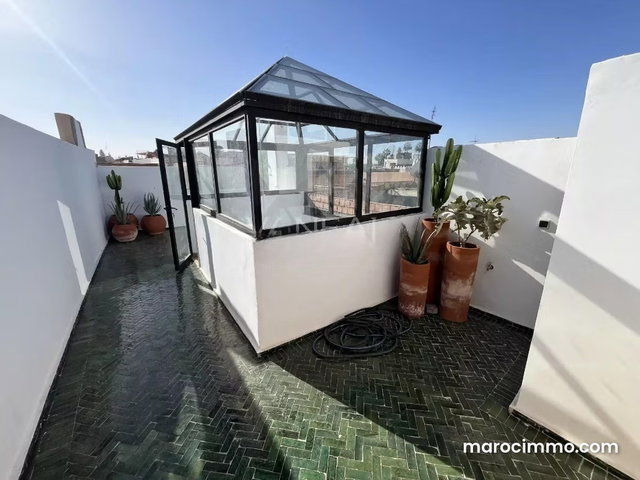 Joli petit riad de trois chambres Riad Larousse — 2