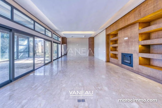 Grande villa en premiere ligne de golf à Almaaden — 2