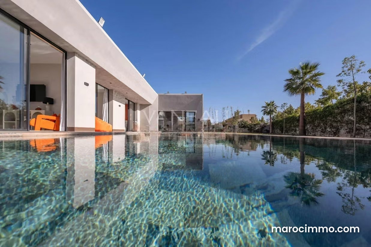 Villa 300 m² avec piscine et jardin, Les Portes de Marrakech — Marrakech