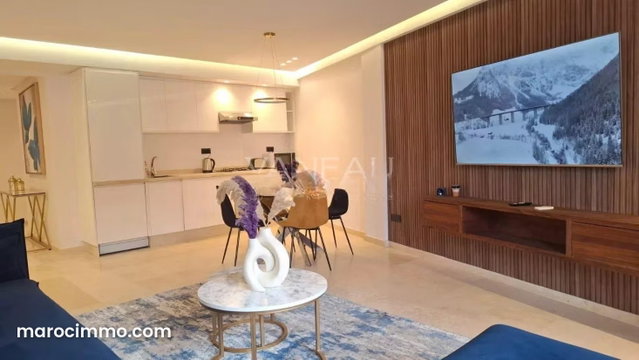 Beautiful 2-Bedroom Apartment with Pool and Gym — 2