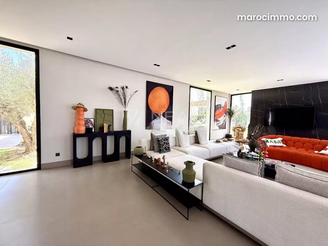 Villa plain pied 4 suites a louer — 2